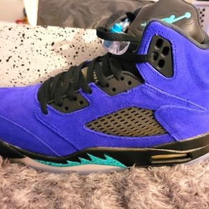 Purple men's air Jordan's new condition size 10